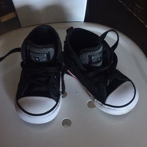 Converse hi tops size 5 toddler